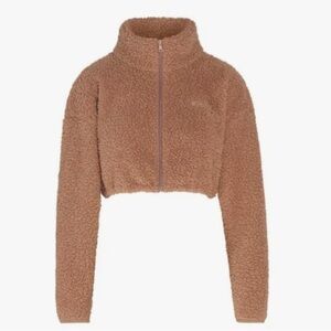 SKIMS Teddy zip up crop - tigers eye